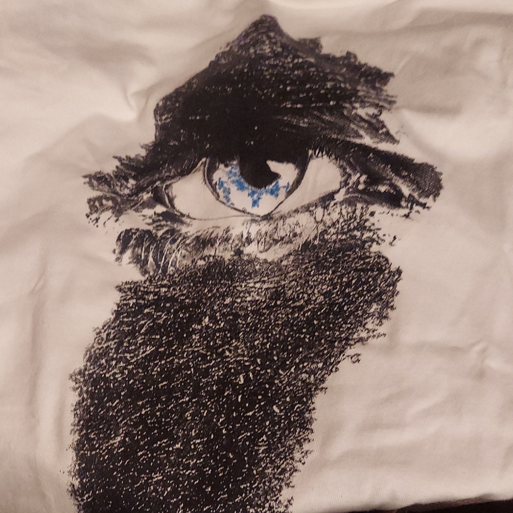 High End Dbl Sided Graphic Tee By Hutch.